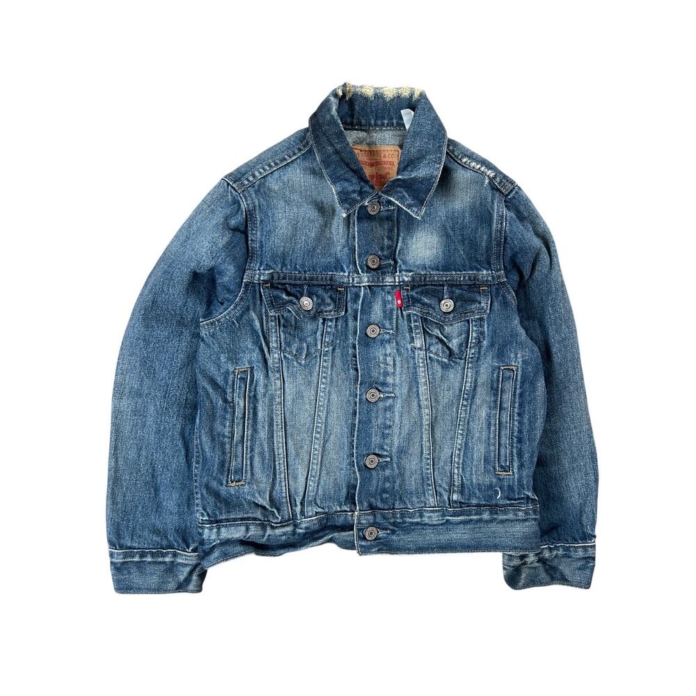 Levi Strauss & Co Vintage Men's Wash Red Tag Trucker Jean Denim Jacket Size S